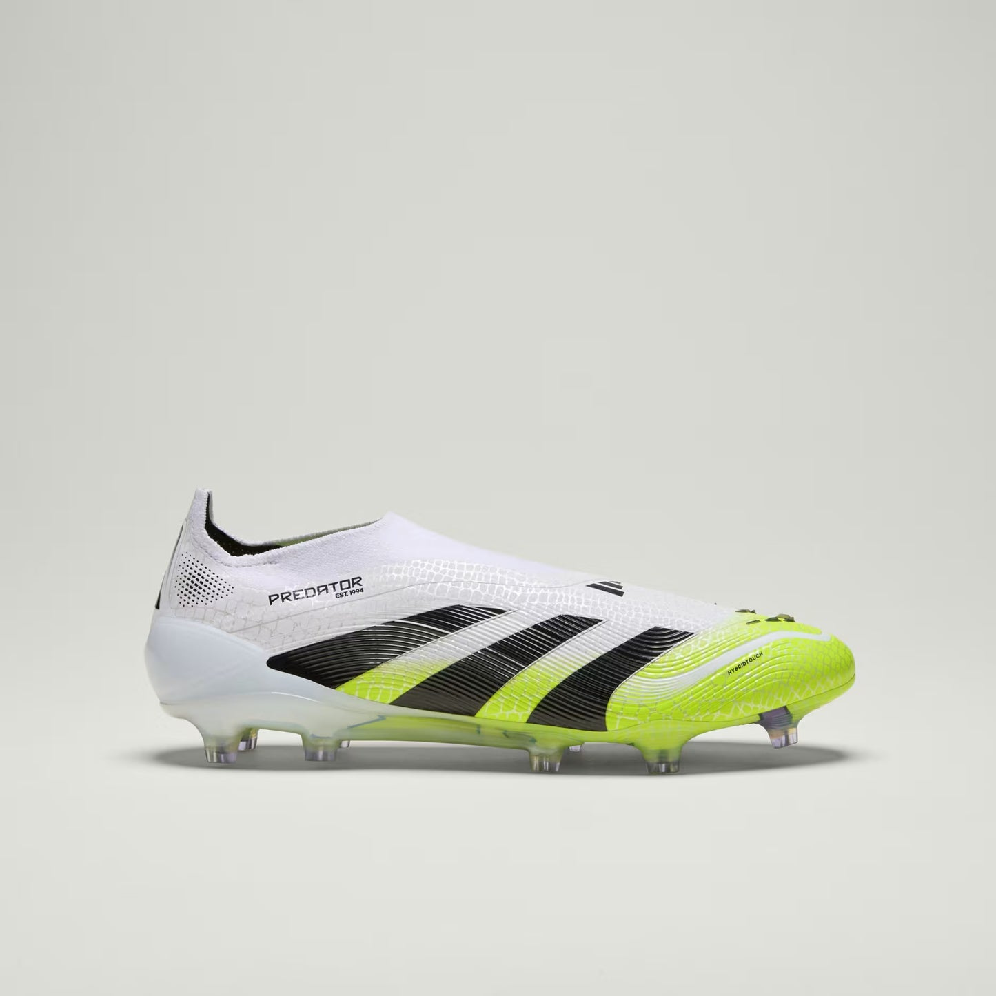 Predator Elite Laceless Firm Ground Boots