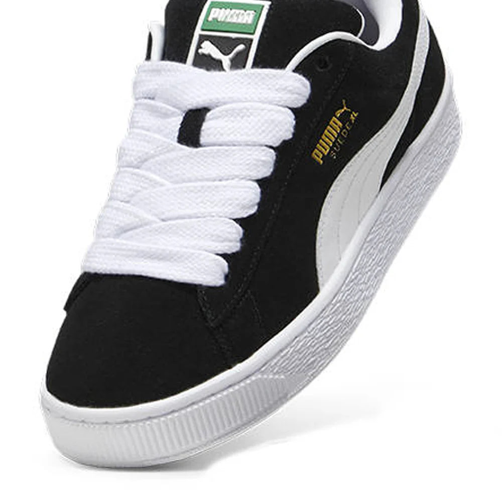Puma Puma Suede XL 'Black White' (2018) The Puma Suede XL 'Black White' (2018) revives one of Puma's most iconic silhouettes, celebrating the brand’s legacy...